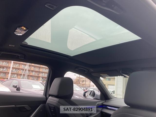 Bmw i5 2023-10 222437-9