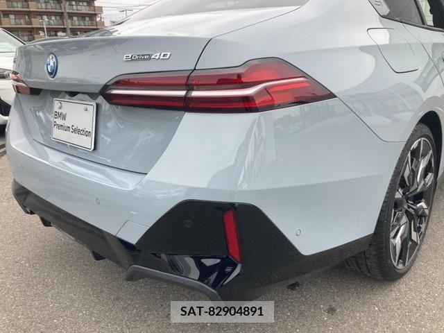 Bmw i5 2023-10 222437-7