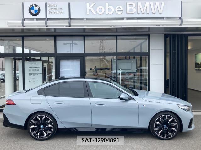 Bmw i5 2023-10 222437-5