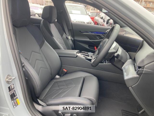 Bmw i5 2023-10 222437-13