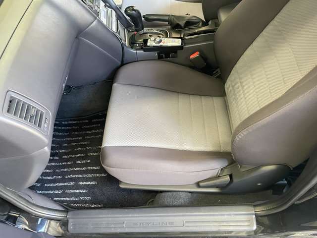 Nissan SKYLINE 1999-10 5981-17