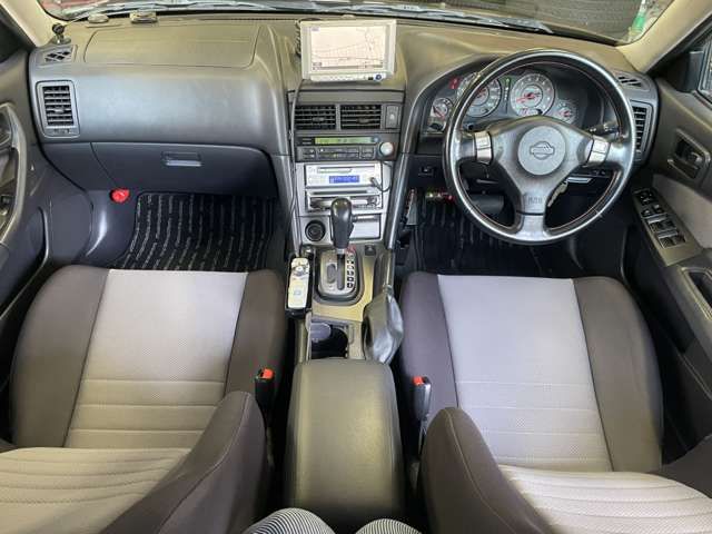 Nissan SKYLINE 1999-10 5981-3
