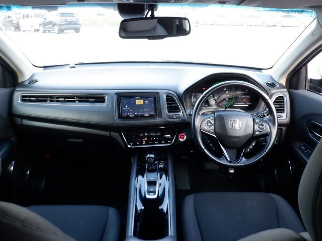 Honda VEZEL 2019-07 8584-1
