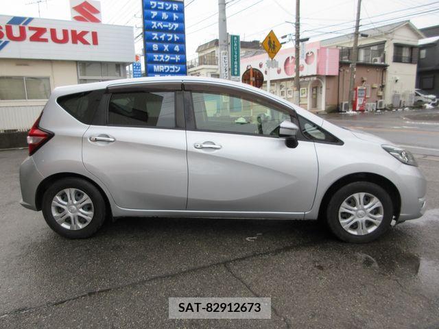 Nissan NOTE 2017-03 222727-7