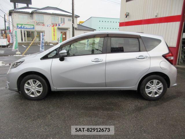 Nissan NOTE 2017-03 222727-6