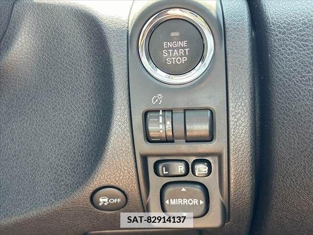 Subaru EXIGA CROSSOVER 2015-06 385575-4
