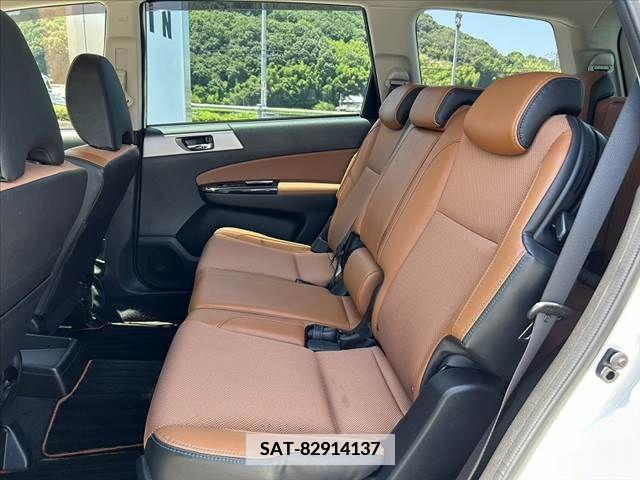 Subaru EXIGA CROSSOVER 2015-06 385575-17