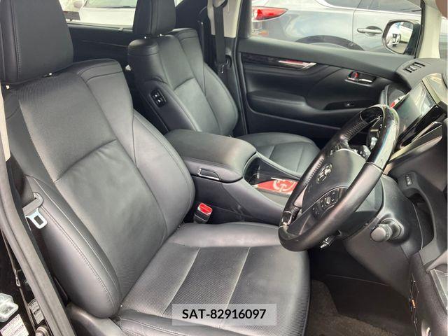 Toyota VELLFIRE 2020-04 299606-10