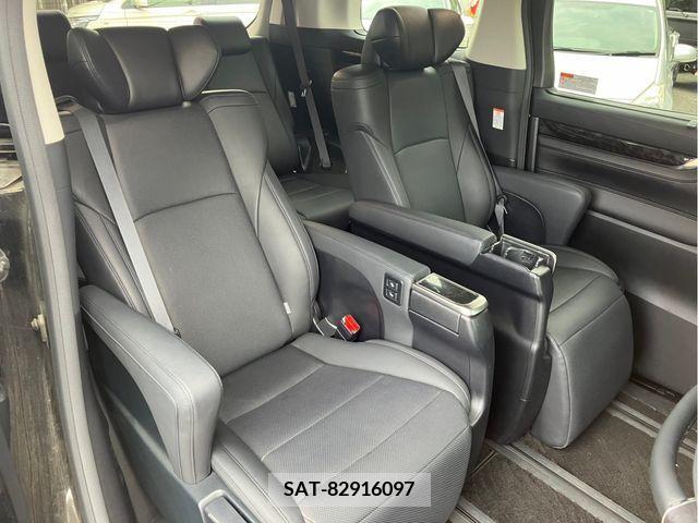 Toyota VELLFIRE 2020-04 299606-11