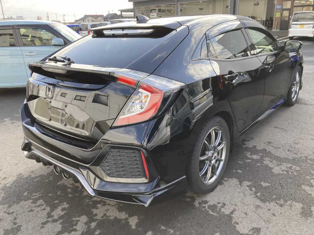 Honda CIVIC 2018-05 3341-6