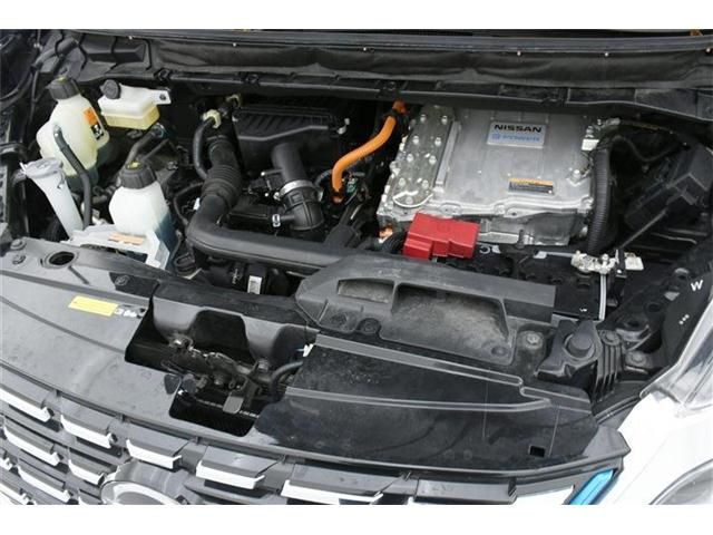 Nissan SERENA 2019-08 19198-10