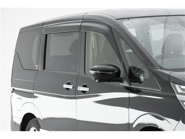 Nissan SERENA 2019-08 19198-3