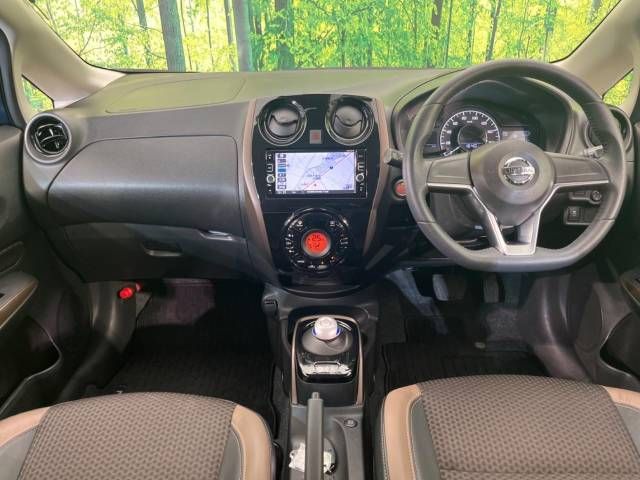 Nissan NOTE 2017-02 24722-1