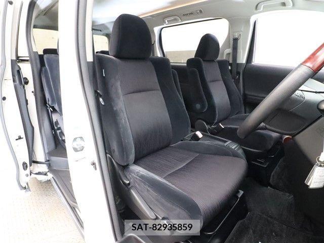 Toyota VELLFIRE 2009-12 369687-3