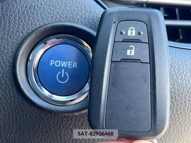 Toyota C-HR 2017-06 357789-8