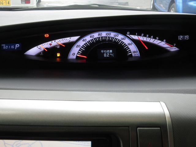 Toyota ESTIMA 2010-04 1376-18