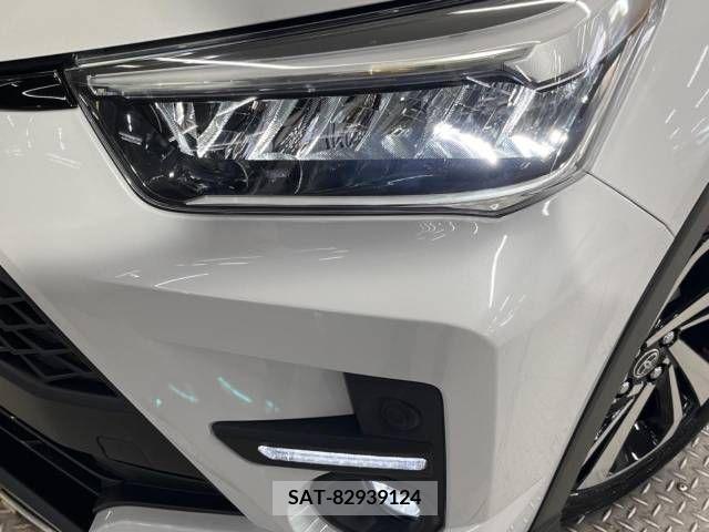 Toyota RAIZE 2022-10 324350-12