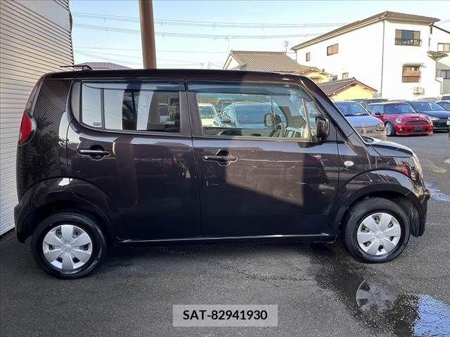 Nissan MOCO 2011-06 251726-9