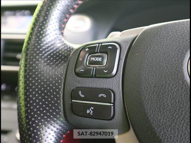 Lexus RC 2016-04 354282-9