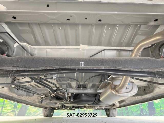 Honda N BOX CUSTOM 2019-09 245840-19