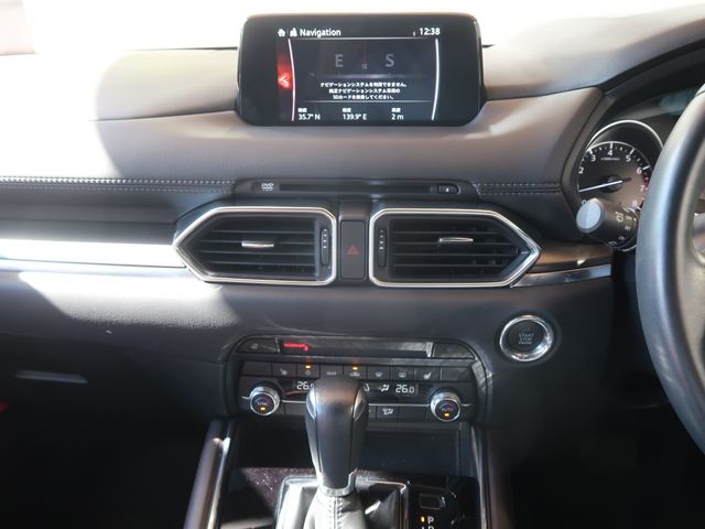 Mazda CX-8 2019-03 10840-19