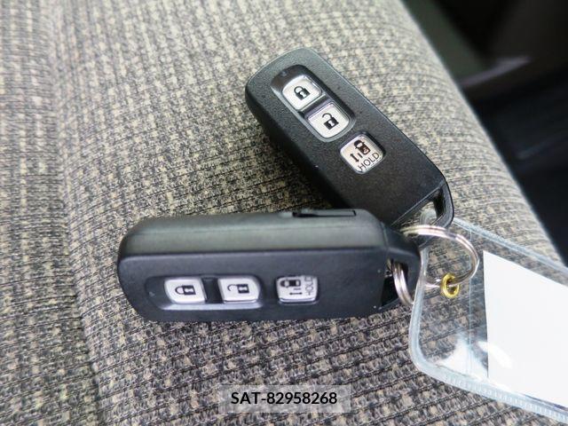 Honda N BOX 2023-09 347343-25