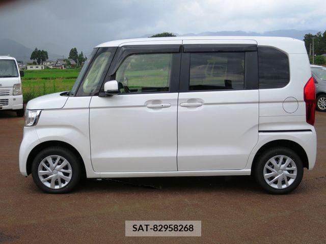 Honda N BOX 2023-09 347343-4