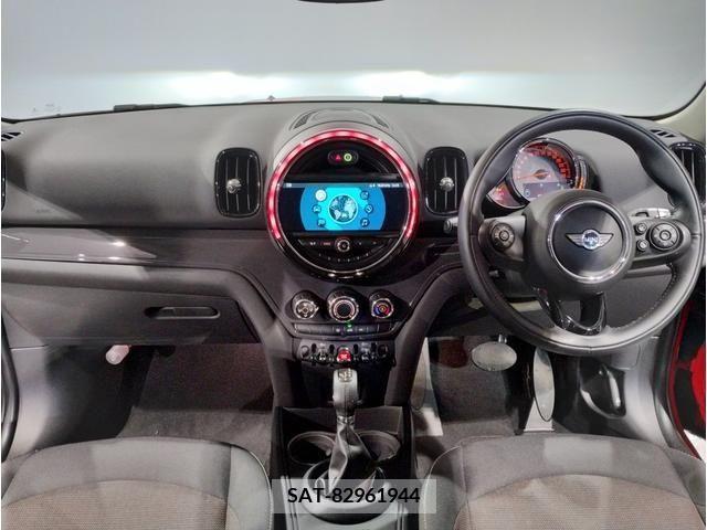 Bmw MINI 2018-03 203727-1