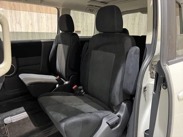 Mitsubishi DELICA D5 2012-01 190055-23