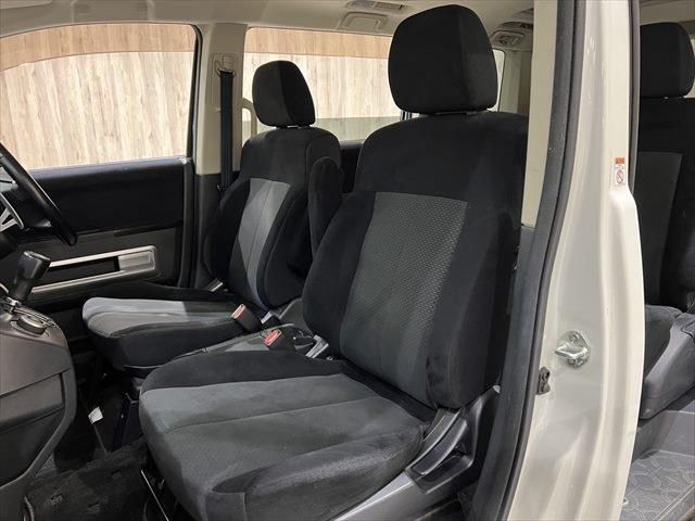 Mitsubishi DELICA D5 2012-01 190055-22