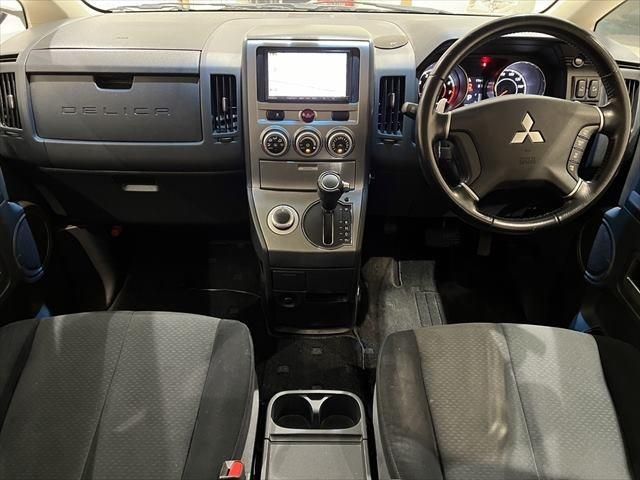 Mitsubishi DELICA D5 2012-01 190055-18