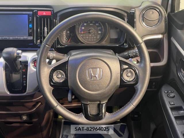 Honda N-WGN 2016-06 375467-11
