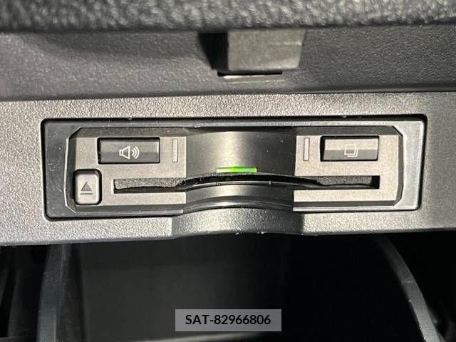 Toyota VELLFIRE 2015-05 372484-5
