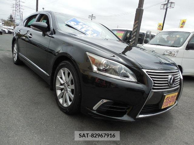 Lexus LS 2015-03 276639-1