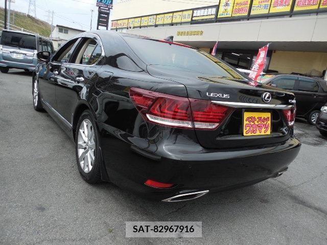 Lexus LS 2015-03 276639-3