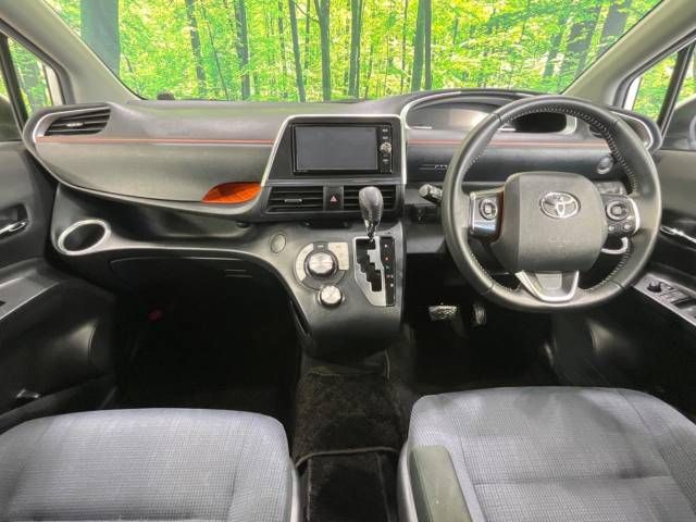 Toyota SIENTA 2017-05 9004-1