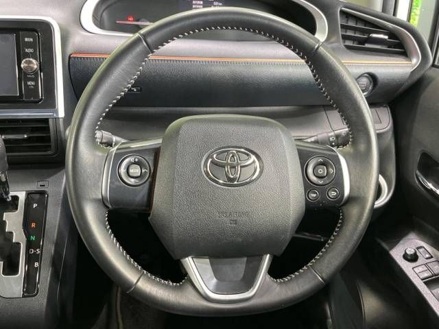Toyota SIENTA 2017-05 9004-11