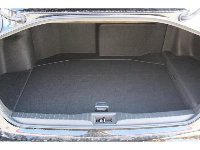 Toyota Mirai 2022-01 21642-16
