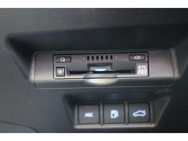 Toyota Mirai 2022-01 21642-3