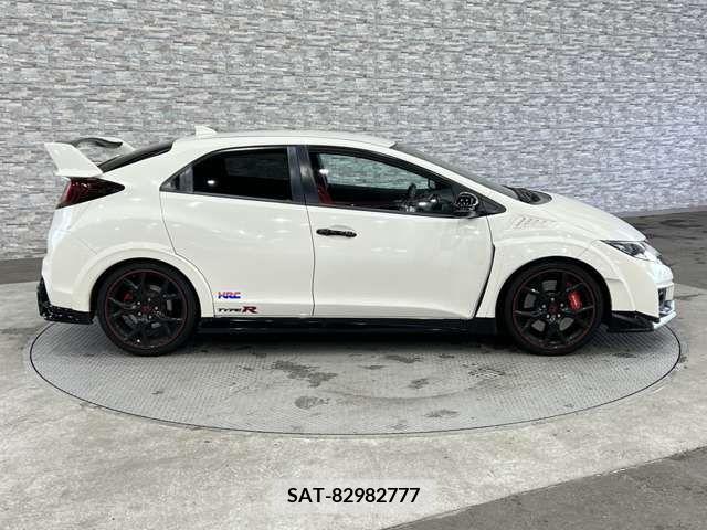 Honda CIVIC 2016-03 211639-7