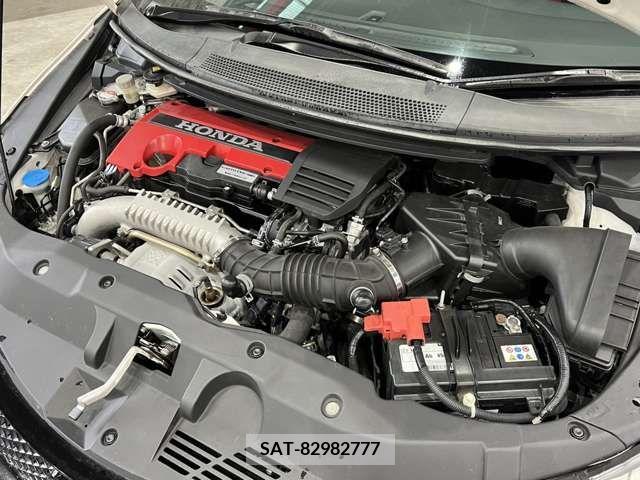 Honda CIVIC 2016-03 211639-18
