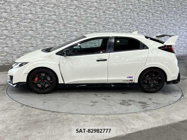 Honda CIVIC 2016-03 211639-6