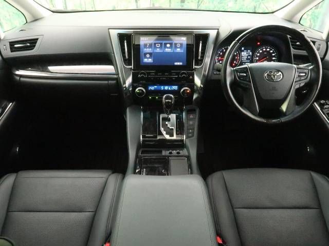 Toyota ALPHARD 2021-05 9222-1