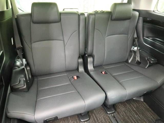 Toyota ALPHARD 2021-05 9222-11