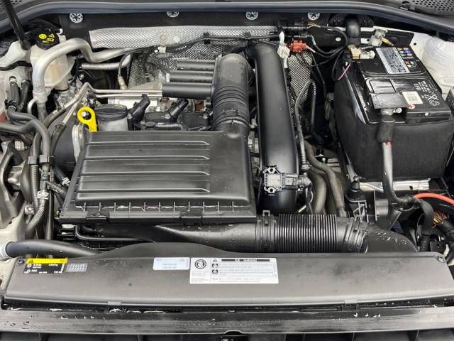 VolksWagen GOLF 2019-12 190516-18