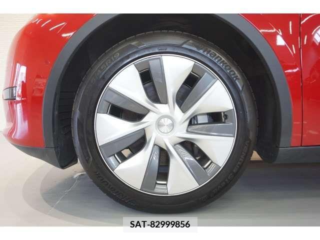 Tesla MODEL Y 2022-09 287617-10