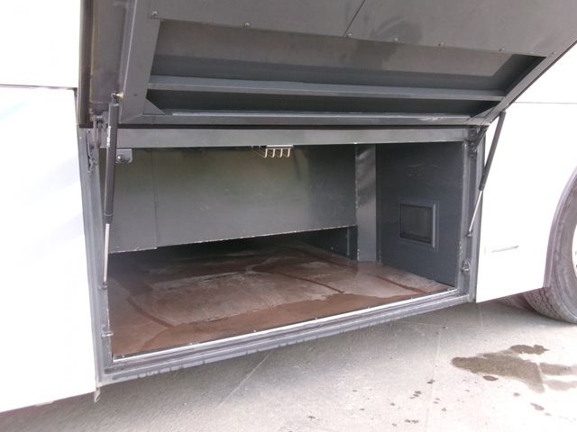 Nissan SPACE RUNNER 2000-04 24439-26
