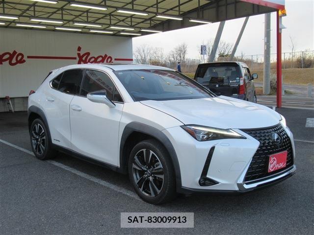 Lexus UX 2019-08 210975-2