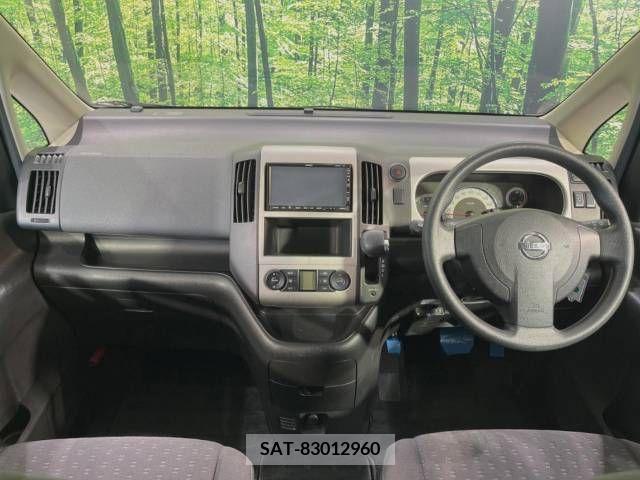 Nissan SERENA 2005-10 324837-1