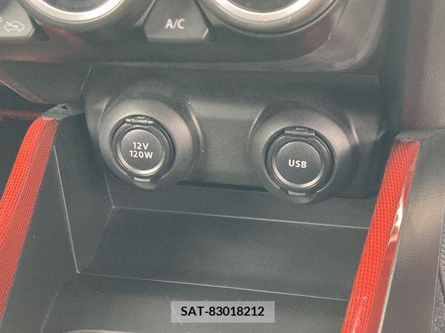 Suzuki SWIFT 2020-01 320818-9